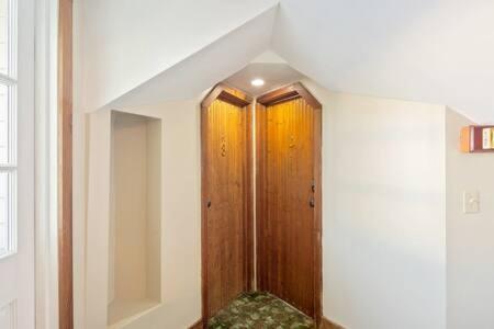Curry House - Pool, King Bed & Balcony! Room 7 คีย์เวสต์ ภายนอก รูปภาพ